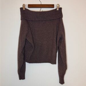 Hollister Dark Brown Women's Off the Shoulder Sweater